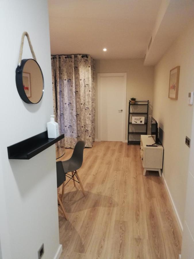 Apartamento Servet, Parking Gratuito บอร์มูโคส ภายนอก รูปภาพ