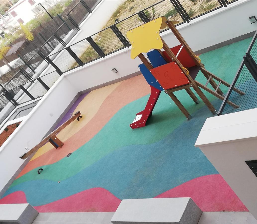 Apartamento Servet, Parking Gratuito บอร์มูโคส ภายนอก รูปภาพ