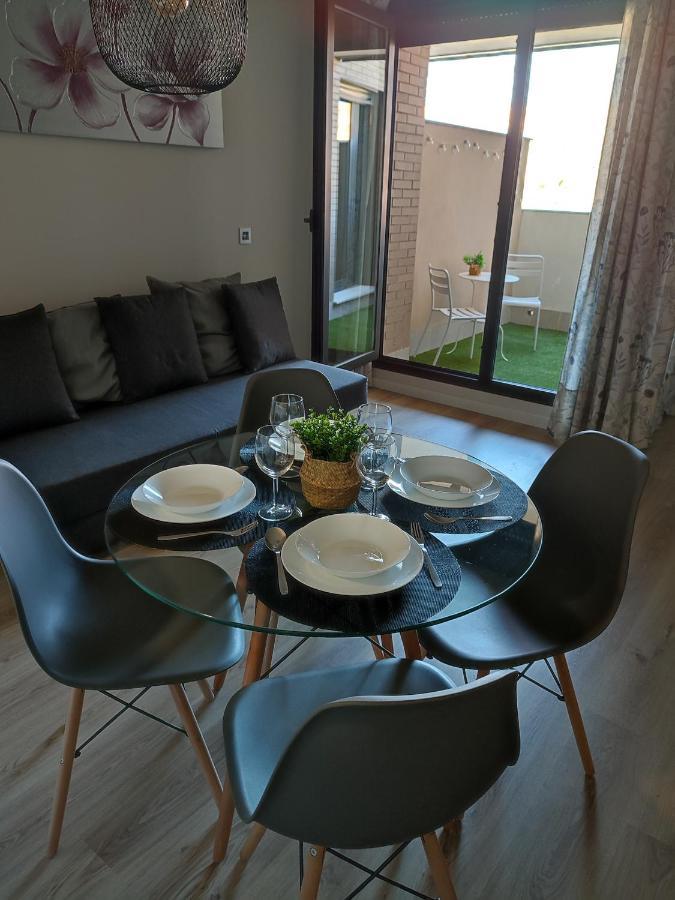Apartamento Servet, Parking Gratuito บอร์มูโคส ภายนอก รูปภาพ